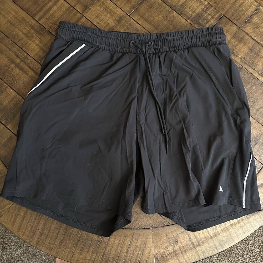 Black Prime Shorts Balance Athletica / Vitality